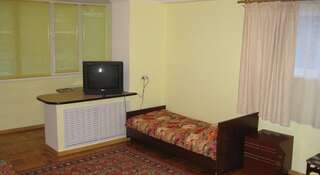 Апартаменты Apartaments on Shirokaya 36 Кисловодск Апартаменты с 2 спальнями-1