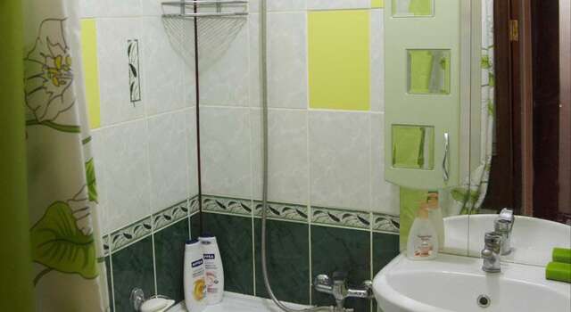 Апартаменты Apartaments on Shirokaya 36 Кисловодск-9
